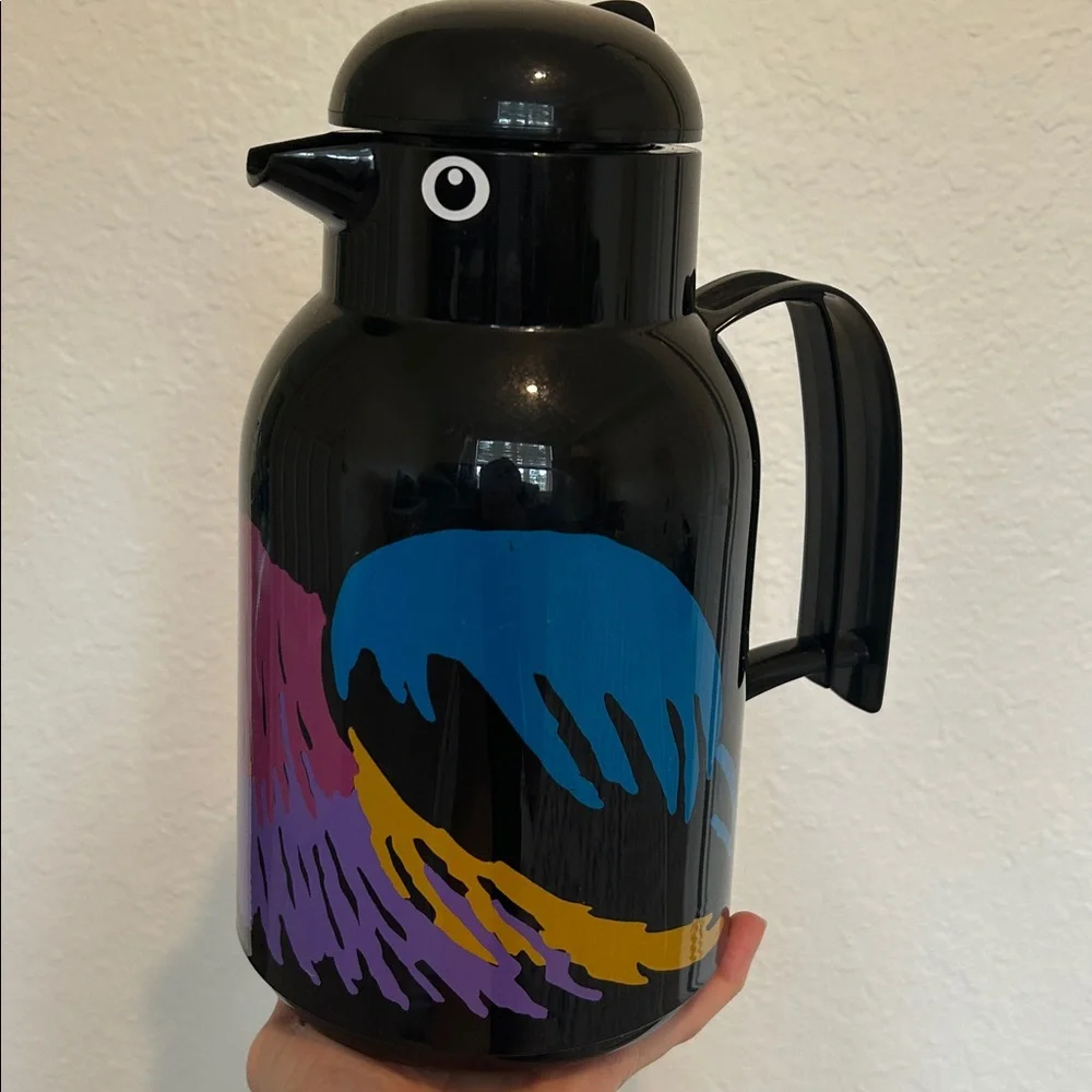 Helios Thermo-Bird Penguin Vacuum Jug 1L Black Colorful Design Made in Germany